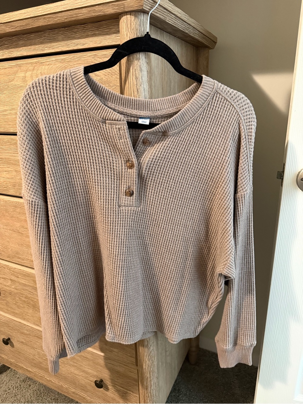 Old Navy Waffle Henley - Beige
